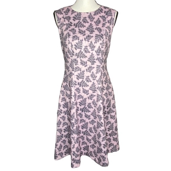 Tommy Hilfiger Dresses & Skirts - Tommy Hilfiger Dress Light Pink and Black Sleeveless Fit and Flare Dress Size 8